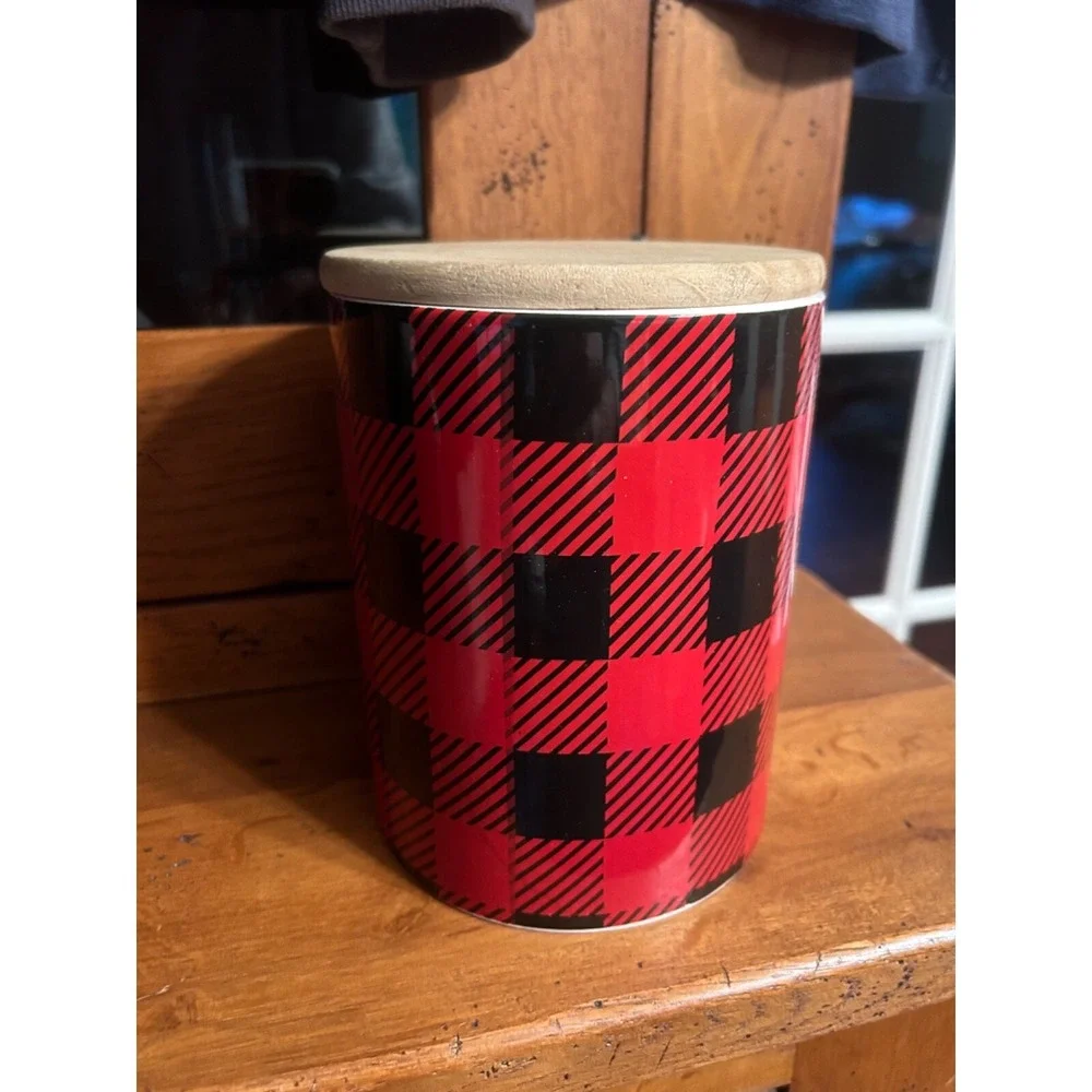 Treats from Santa Paws Plaid Ceramic Cookie Jar EUC